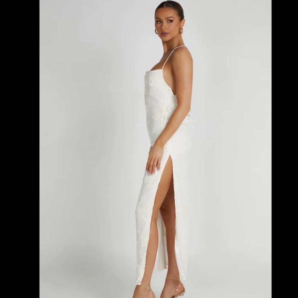 NWT Meshki Erika Burnout Velvet Maxi Dress